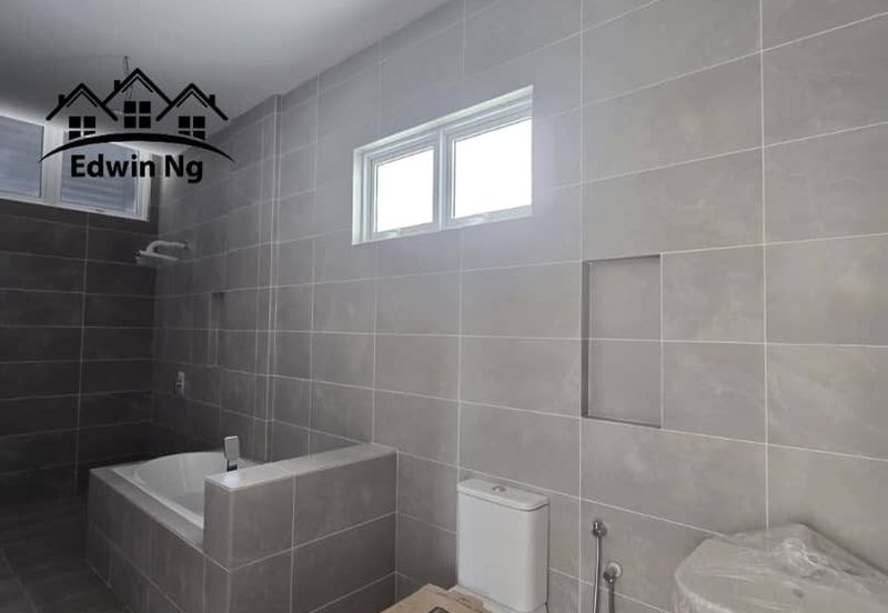 3 Storey Zero Lot Bungalow, End Lot, Spacious Land, Taman Lembah Permai, Kota Permai, Bukit Mertajam