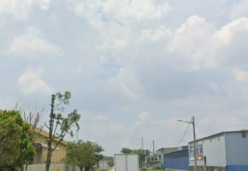 1.5 Storey Semi-D Factory @ Kawasan Perindustrian Valdor, Simpang Ampat, Near Batu Kawan