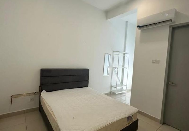 Tropicana Bay Residences