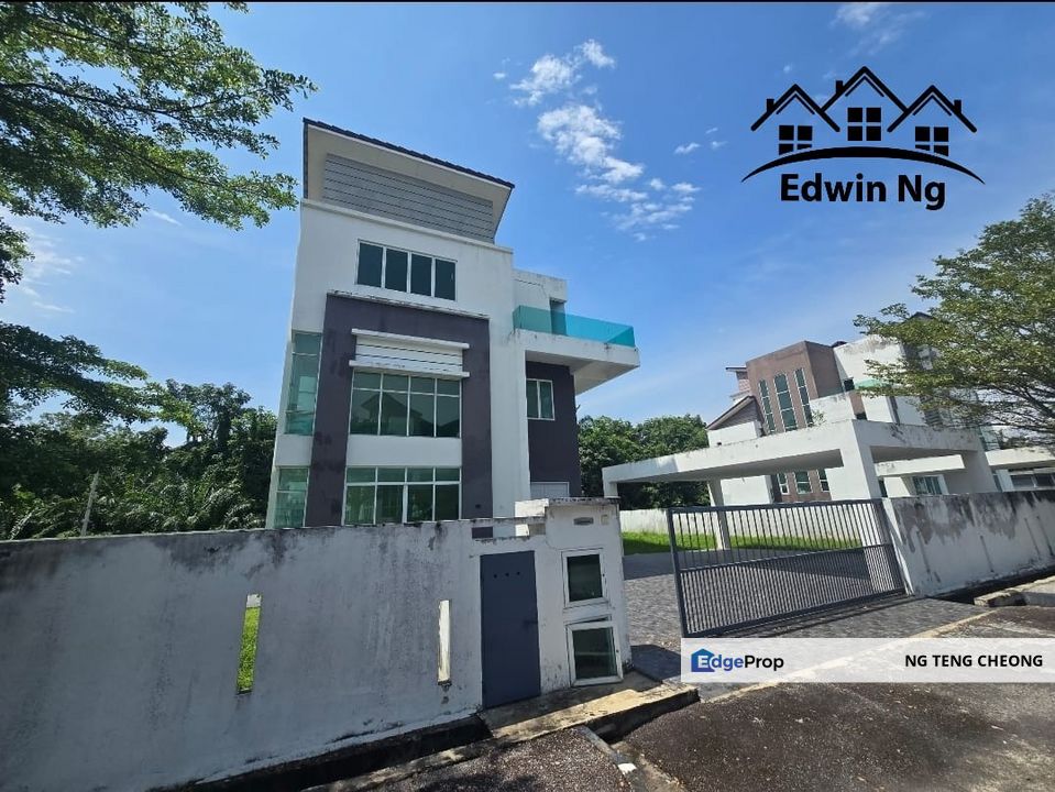 3 Storey Bungalow Villa at Garden Residency, Machang Bubok, Alma, Penang, Alma