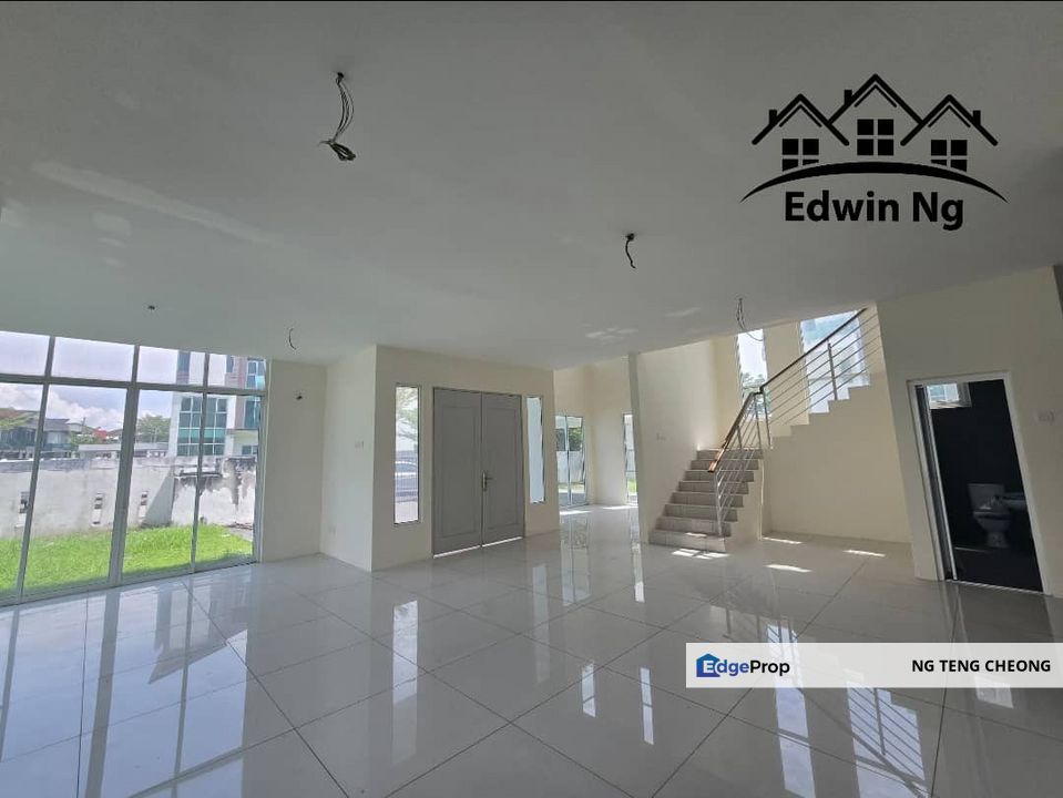 3 Storey Bungalow Villa, Corner Unit at Garden Residency, Machang Bubok, Alma, Penang, Bukit Mertajam