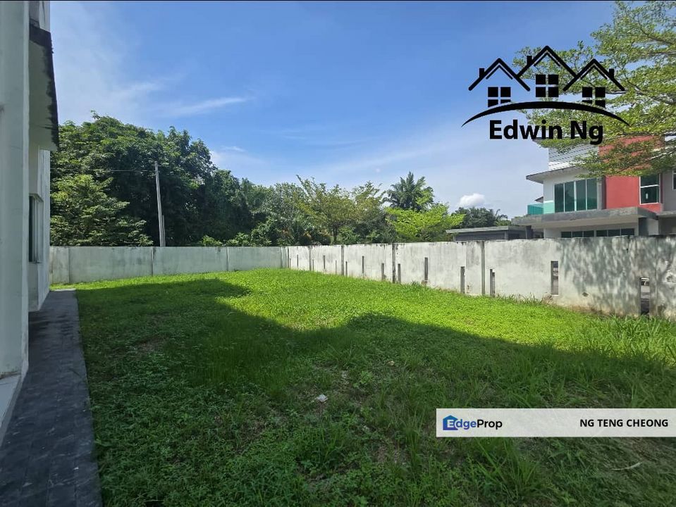 3 Storey Bungalow Villa, Corner Unit at Garden Residency, Machang Bubok, Alma, Penang, Bukit Mertajam