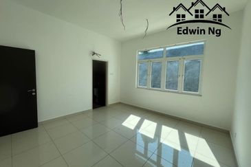 Cypress Villa @ Desaria