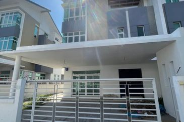 Cypress Villa @ Desaria