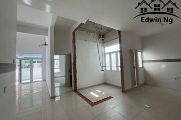 Cypress Villa @ Desaria