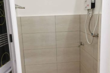 Taman Sri Setia Flat