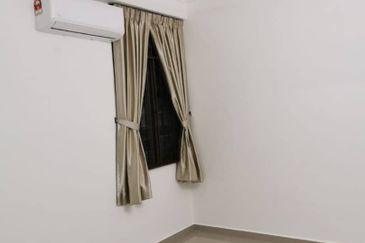 Taman Sri Setia Flat