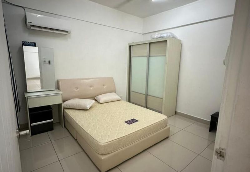 Summerton Condominium