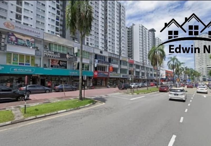 Ground Floor Corner Shoplot @ Vantage Point, Jelutong, Facing Main Road