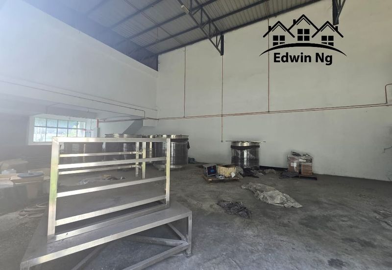 1.5 Storey Semi-D Factory @ Kawasan Perindustrian Valdor, Simpang Ampat, Near Batu Kawan