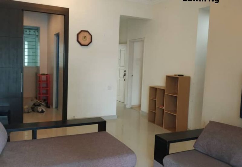 University Place (Plaza Ivory)