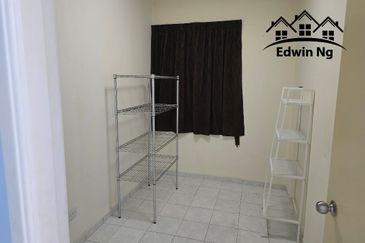 Relau Vista Apartment