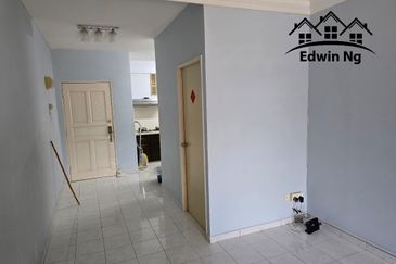 Relau Vista Apartment