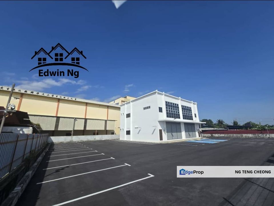 2 Storey Detached Shop Lot at Jalan Batu Kawan, Simpang Ampat, Facing Main Road, Penang, Simpang Ampat