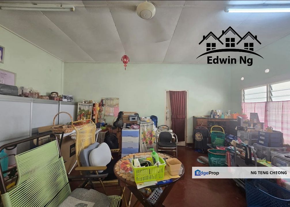 Rare Semi-D House Opportunity at Chee Seng Garden, Tanjung Bungah, Priced at Only RM1mil, Penang, Tanjung Bungah