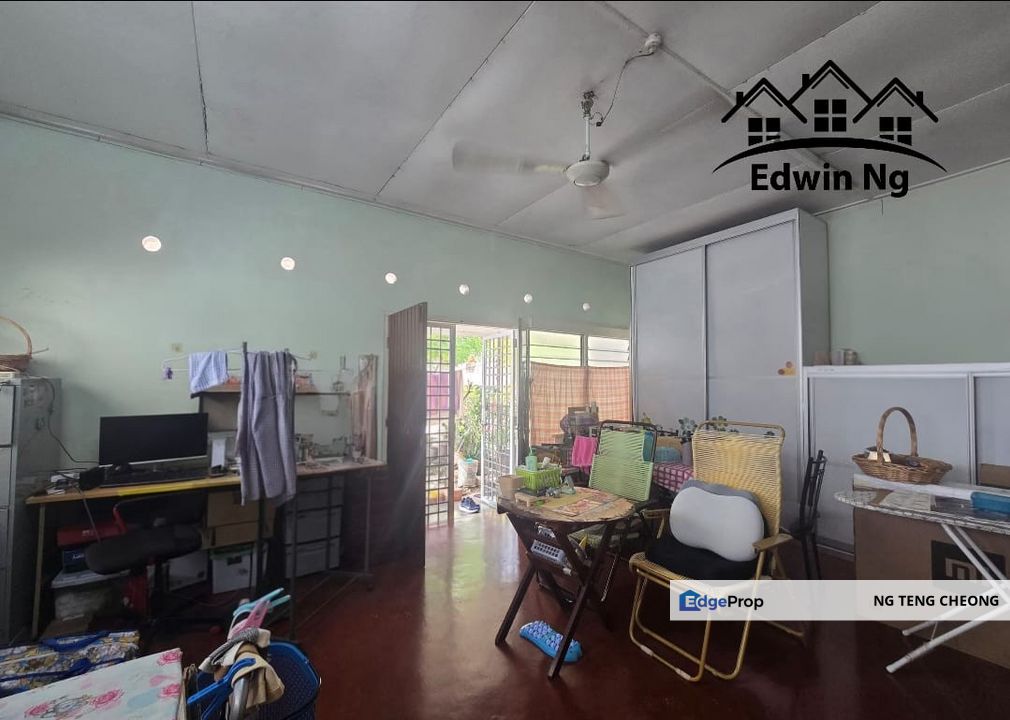 Rare Semi-D House Opportunity at Chee Seng Garden, Tanjung Bungah, Priced at Only RM1mil, Penang, Tanjung Bungah