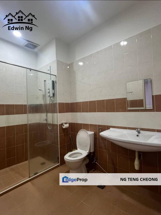 Bukit Dumbar Villa 3.5 Storey Townhouse, Fully Renovated, 5 Carparks, Penang, Bukit Dumbar