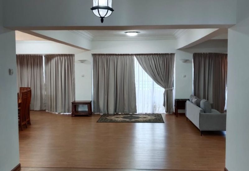 Silverton Condominium (Menara Perak)