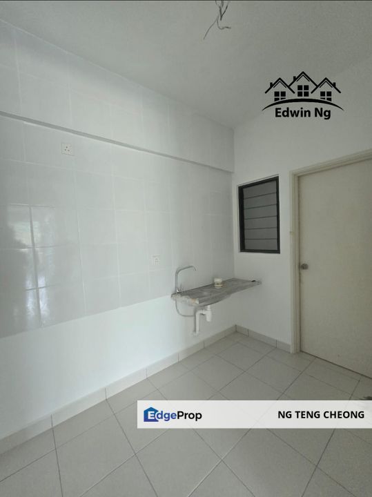 One Foresta Condominium at Bayan Lepas, High Floor, Original Unit, 2 Carparks, Penang, Bayan Lepas