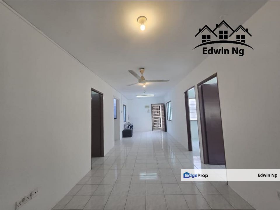 Halaman Kenanga Apartment at Sungai Nibong, High Floor, Original Unit, Newly Repainted, Penang, Sungai Dua (Island)