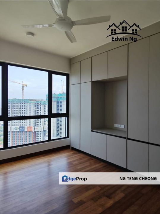 Muze @ PICC, High Floor Corner Unit, Partially Furnished & Renovated, City View, Penang, Bayan Lepas
