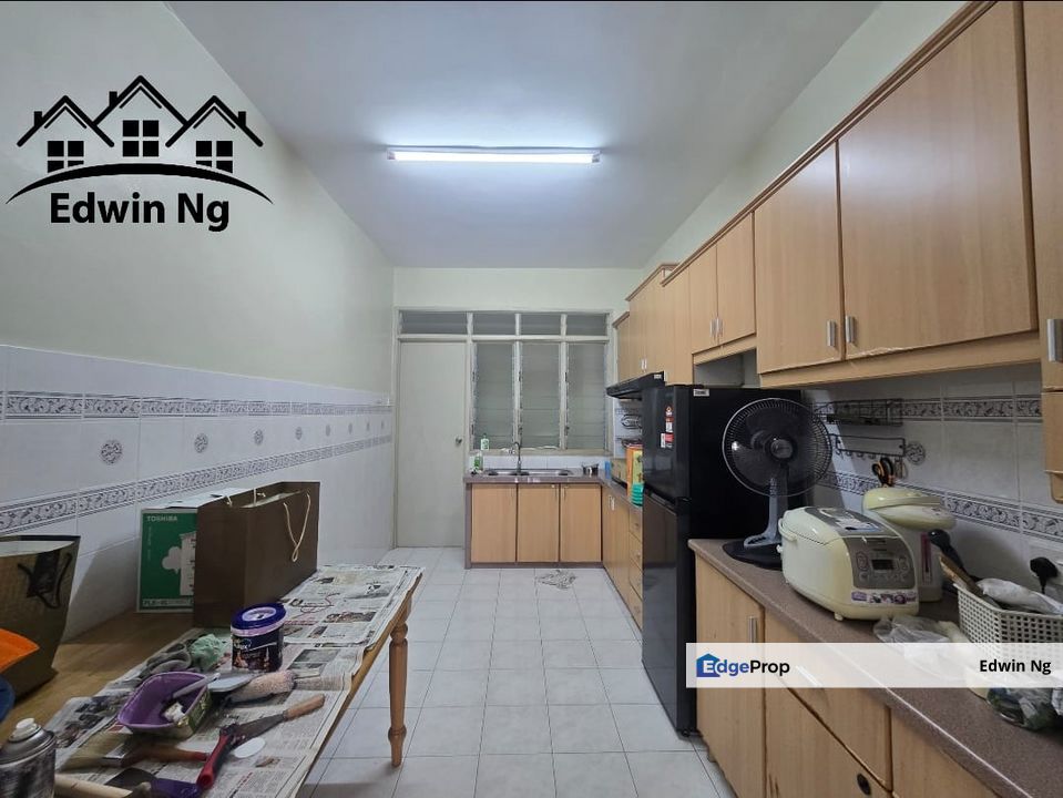 Parkview Towers Condo, Middle Floor, Fully Furnished Unit at Bukit Jambul, Penang, Bukit Jambul