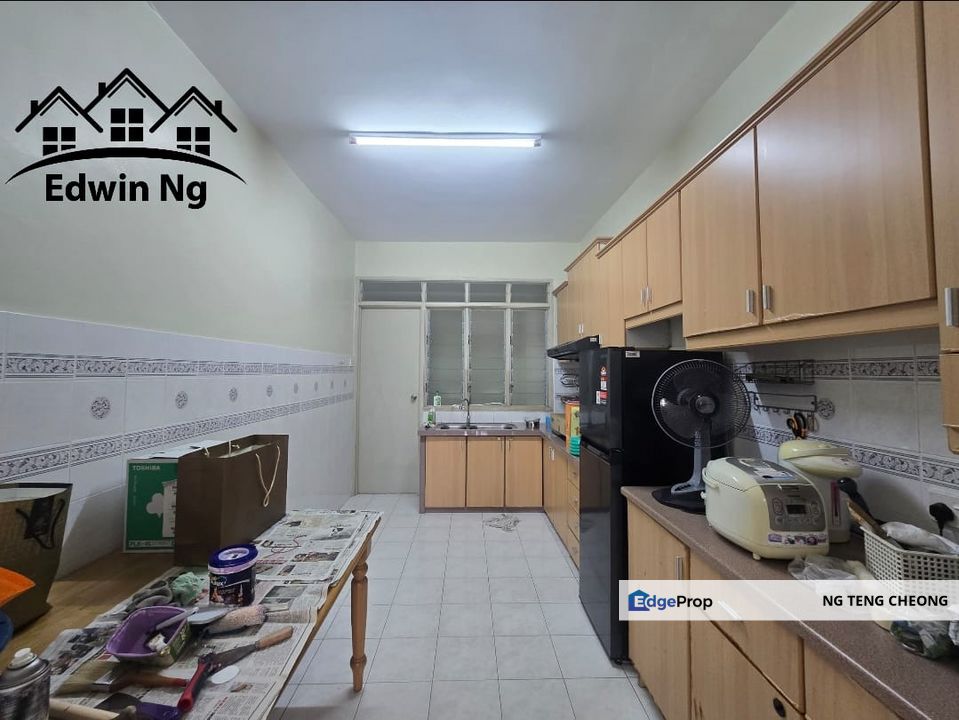 Parkview Towers Condo, Middle Floor, Fully Furnished Unit at Bukit Jambul, Penang, Bukit Jambul