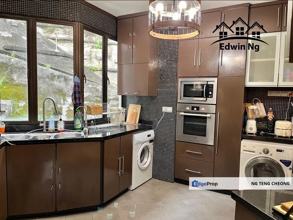 Miami Green Condominium at Batu Ferringhi, Low Floor Corner Unit, Fully Furnished & Renovated, Penang, Batu Ferringhi