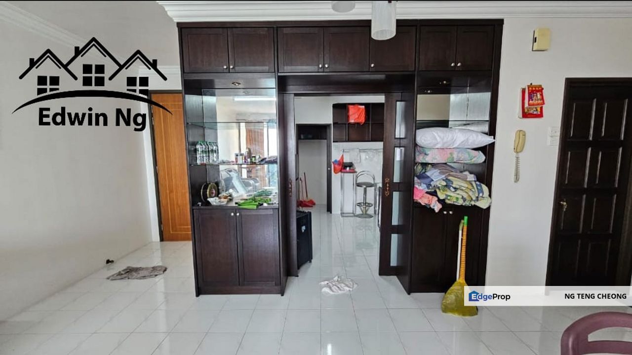 Miami Green Condominium at Batu Ferringhi, Middle Floor Seaview, Partly Furnished & Renovated, Penang, Batu Ferringhi