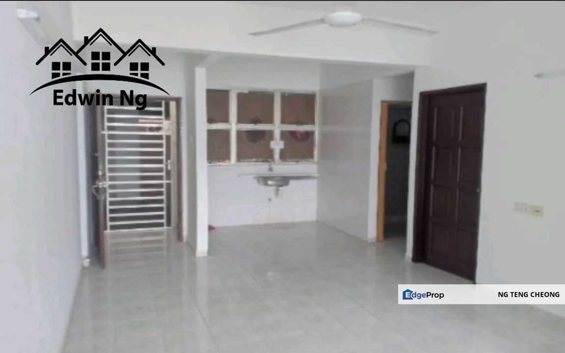 BJ Court Apartment at Bukit Jambul, Middle Floor, Unfurnished Unit, 1 Carpark, Penang, Bukit Jambul