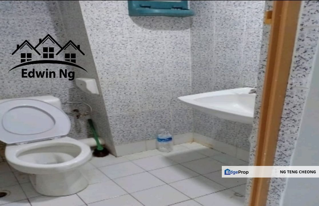 BJ Court Apartment at Bukit Jambul, Middle Floor, Unfurnished Unit, 1 Carpark, Penang, Bukit Jambul