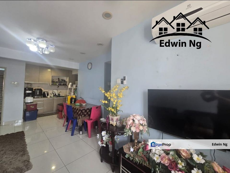 Centrio Avenue @ Gelugor, High Floor Corner Unit, Partially Furnished & Renovated, Penang, Gelugor