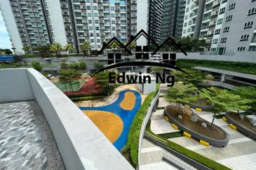 Tropicana Bay Residences