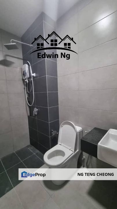 Urban Suites Service Residence at Jelutong, Low Floor, Partially Renovated, Selling with Tenancy, Penang, Jelutong