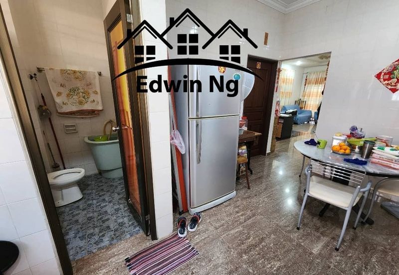 2 Storey Terrace House, Intermediate Corner at Taman Mawar, Raja Uda, Renovated