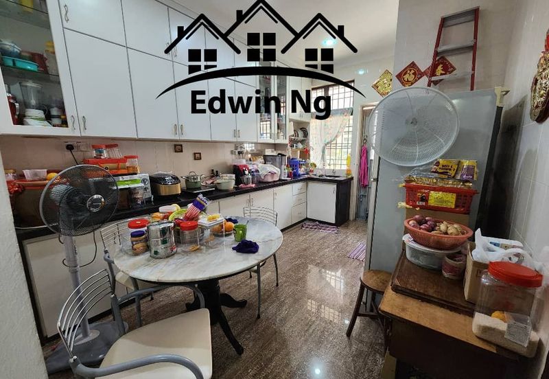 2 Storey Terrace House, Intermediate Corner at Taman Mawar, Raja Uda, Renovated