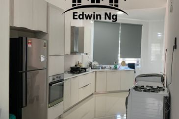 Raffles Residence 199