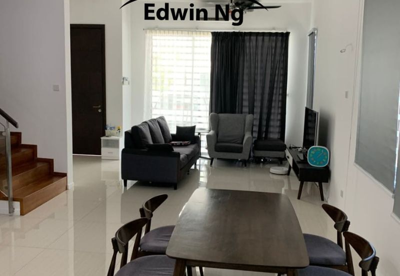 Raffles Residence 199