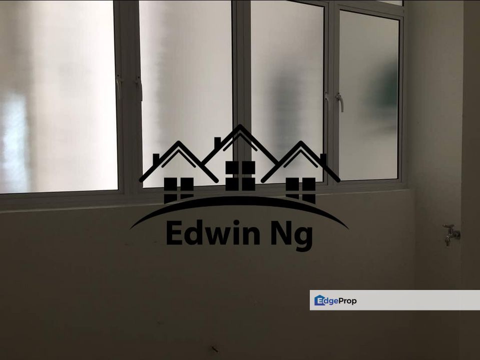 Imperial Residences High Floor unit with Basic Renovation, Pool View, Penang, Sungai Ara