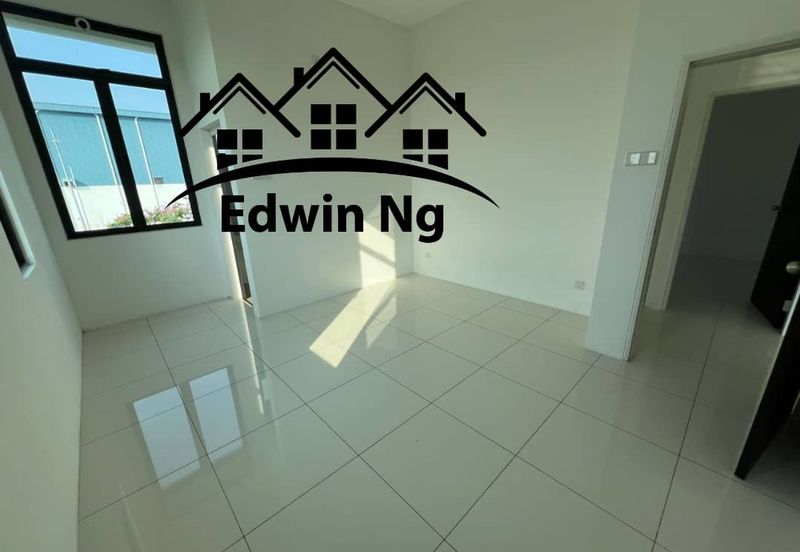 2 Storey Semi-D, Unfurnished Unit at Taman Seri Indah, Batu Maung, Bayan Lepas