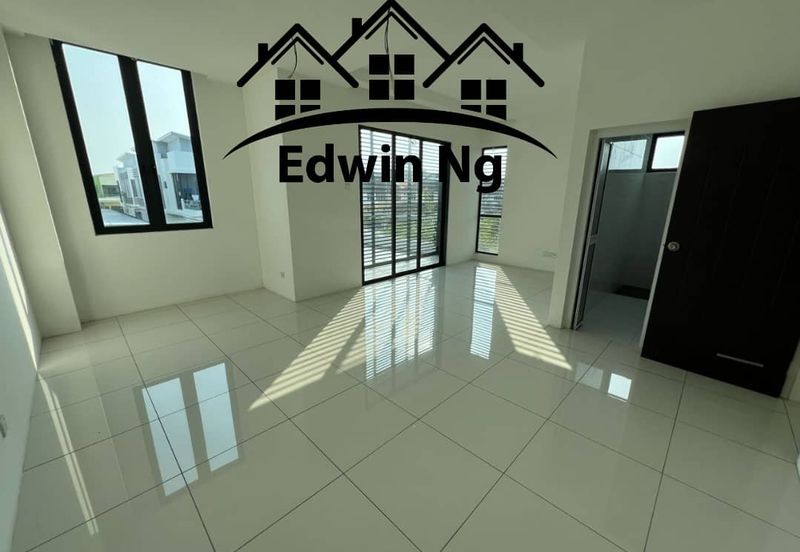 2 Storey Semi-D, Unfurnished Unit at Taman Seri Indah, Batu Maung, Bayan Lepas