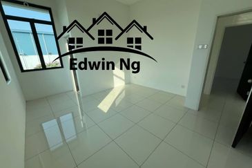 2 Storey Semi-D, Unfurnished Unit, Taman Seri Indah, Batu Maung, Bayan Lepas For RENT