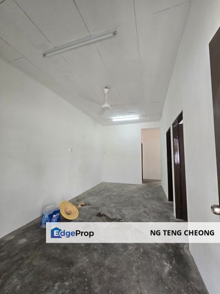 Single Storey Terrace House, Corner Unfurnished Unit, Taman Duku, Juru, Penang, Juru