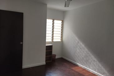 Taman Kampar Apartment
