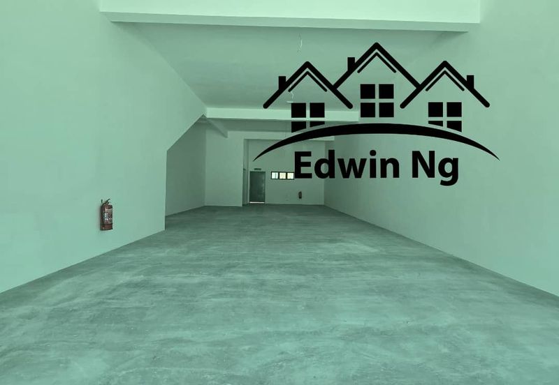 Sinaran Avenue @ Utropolis, Batu Kawan, Ground Floor Shoplot, Facing Main Road