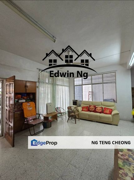 2 Storey Concrete Terrace House @ Island Glades, Near Park, Good Condition, Penang, Greenlane