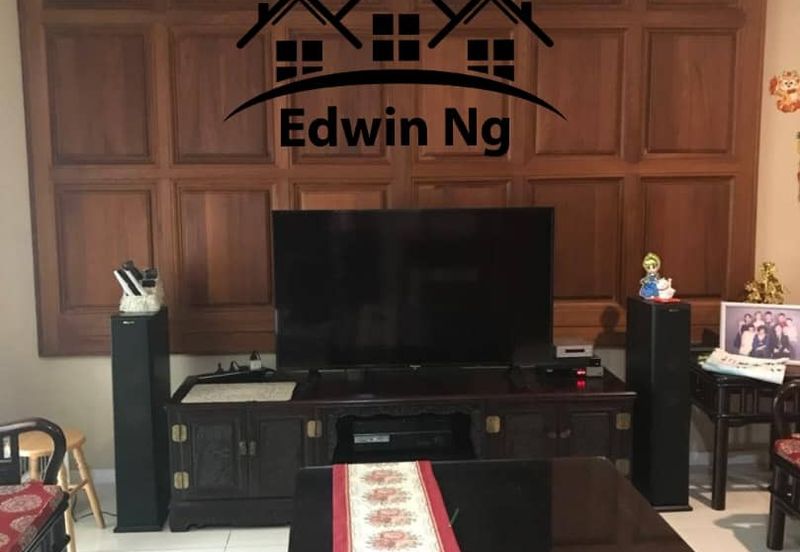 Raffel Residence 199