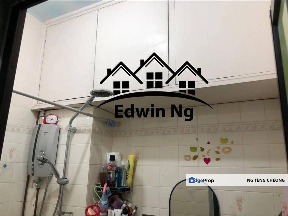 Melati Apartment at Taman Sri Nibong, Middle Floor, 1 Covered Carpark, Penang, Sungai Nibong