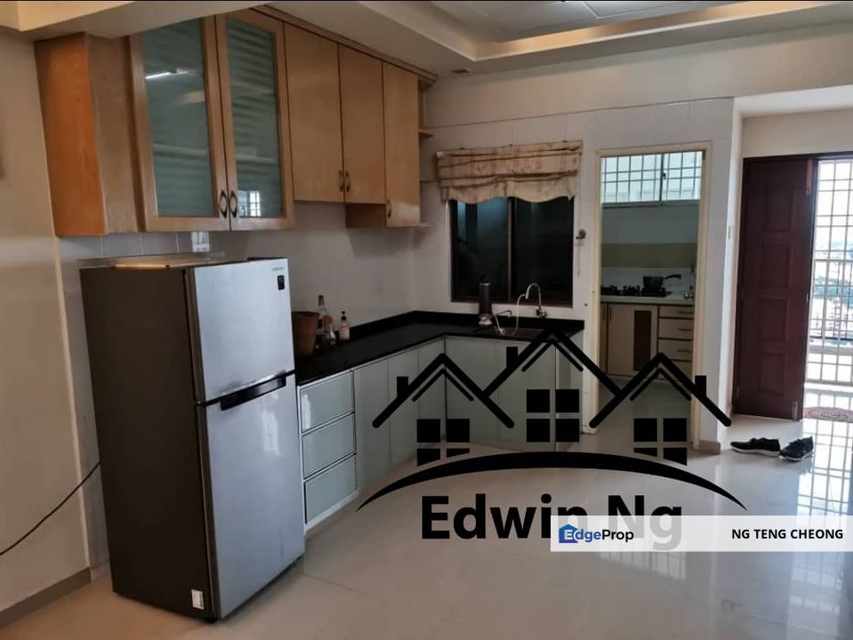 Halaman Kristal Apartment, High Floor, Partially Furnished & Renovated, Penang, Georgetown