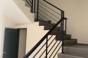 3 Storey Terrace House, Original Unit with Backyard @ Spectrum Garden, Kota Permai, Bukit Mertajam